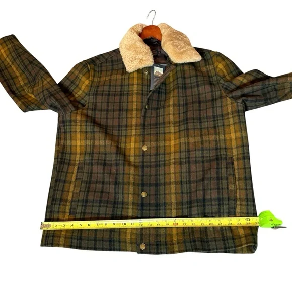 NWT PENDLETON MENS PLAID SILVERTON  XL Plaid Jacket with Faux Fur Collar - Picture 7 of 9